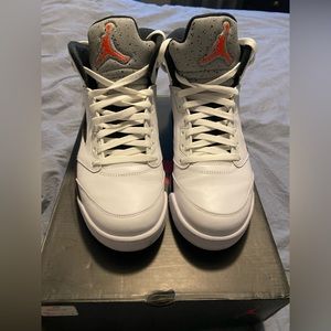 AIR JORDAN RETRO 5 ‘POISON GREEN’